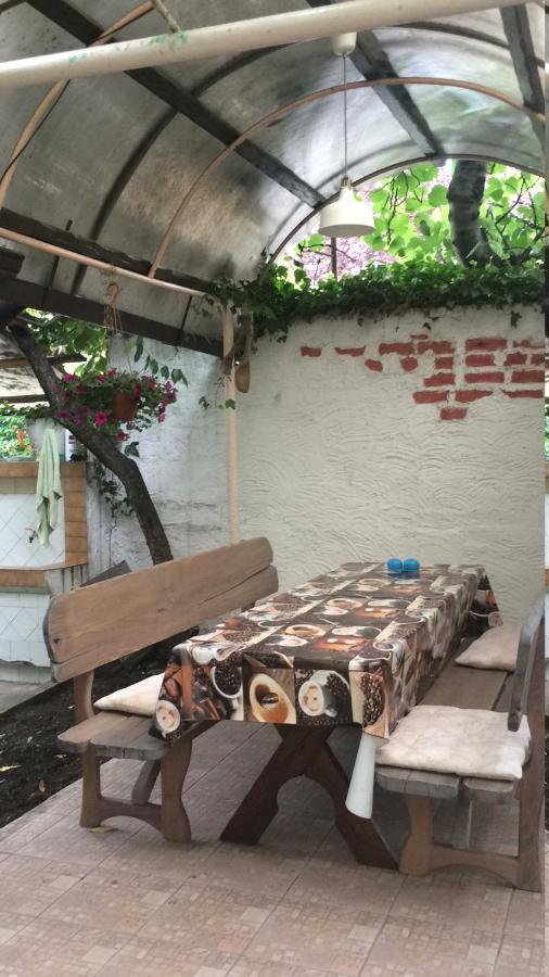 Guest House Lavr Gagra Bagian luar foto