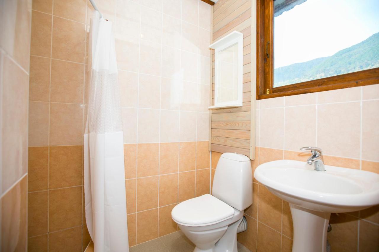 Guest House Lavr Gagra Bagian luar foto