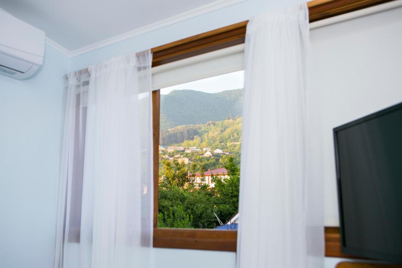 Guest House Lavr Gagra Bagian luar foto